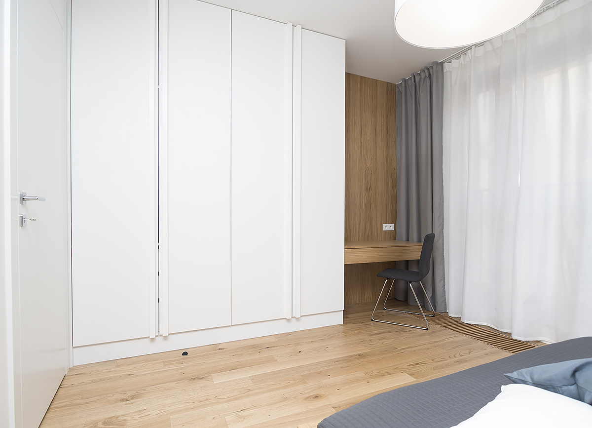 Corsica (Metropolitan E) Apartment in Browar Lubicz in Krakow Old Town, Two bedroom premium apartment - LANDMARK APARTMENTS